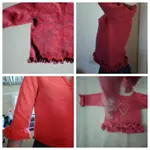 Vill du sticka en volangkant på en tröja, på slutet av ärmarna eller i kanten på en stickad kjol, duk eller sjal? Så här gör du!