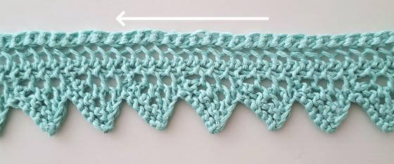 Uddspets från 1848, stickad från höger till vänster