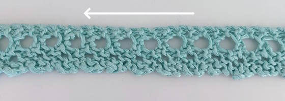 År 1843 skapades denna kantspets, riktning från höger till vänster.